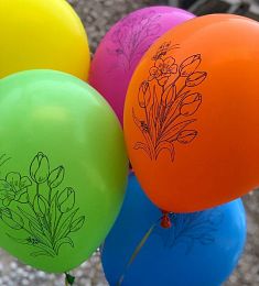 Композиция из воздушных шаров "Тюльпаны"